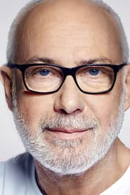 Piotr Machalica as Roman