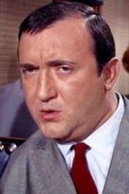 Jacques Dynam as Pedro