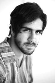 Carlos Padilla as Goyo joven