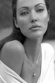 Juliette Marquis as Jewel