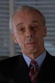 Bill Moor as Gressen