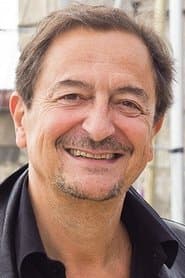 Wladimir Yordanoff as François