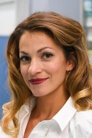 Jenni Banerjee as Karolina