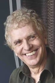 Serge Thériault as François