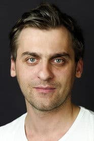 Marcin Sztabiński as Janek