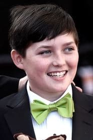 Riley Osborne as The Little Prince (voice)