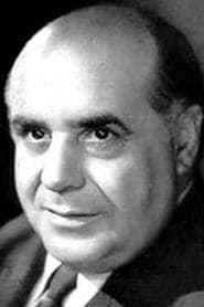 Fernand Sardou as Nino, le père de Nénette