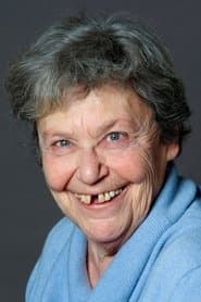 Liliyan Malkina as Aunt Tamara