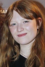 Iliana Zabeth as Roxy Sherwood