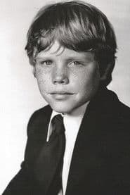 Eric Shea as Robin Shelby