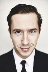 Egor Koreshkov as Papa Elli