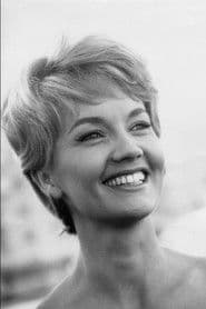 Liselotte Pulver as Mme de Chelles