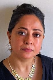 Sheeba Chaddha as Aunt
