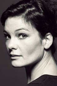 Malena Engström as Bea