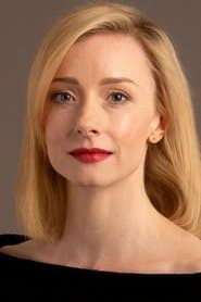 Fiona Glascott as Isolde