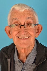 Ahmet Yüksel Or as Faik Dede