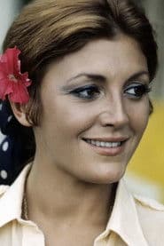 Carmen G. Cervera as Paloma