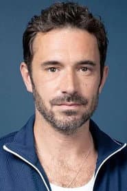 Oliver Farnworth as Thomas