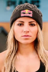 Letícia Bufoni as Self