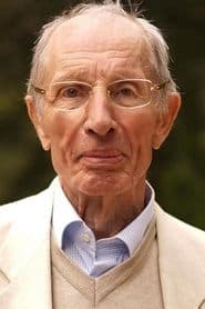 Heinz Lieven as Der pensionierte Staatsanwalt