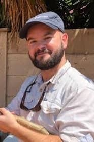 Huckleberry Fox as Newt