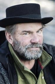 Kai Lehtinen as Konsta Pylkkönen