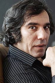 Hussi Kutlucan as Hakan