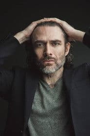 Fausto Morciano as Uomo Chat