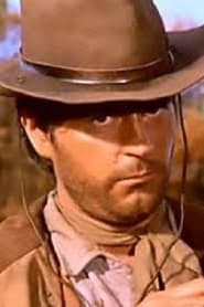 Giovanni Ivan Scratuglia as Sacerdote