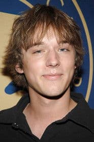 Jeremy Kissner as Derek