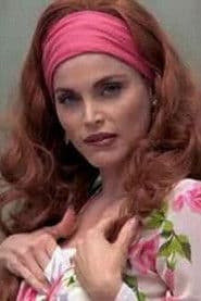 Claire Cellucci as Suzy