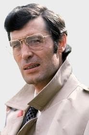 Ramiro Oliveros as Henry