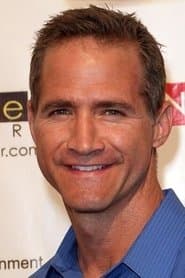 Matt Battaglia as Pete Carroll