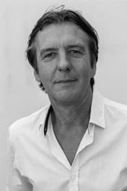 Chisco Amado as Miguel