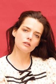 Roxane Mesquida as Elena Pingot