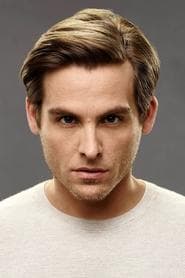 Kevin Zegers as Evan
