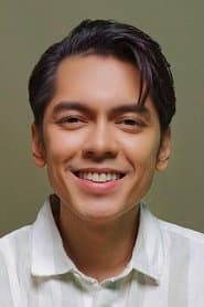 Carlo Aquino as Aleks