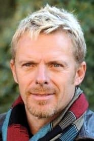 Kaspar Capparoni as Karl, Sophie's Boyfriend