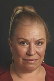 Gülümser Gülhan as Nazlı