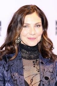 Marisa Petroro as Alita Covas