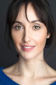 Valentina Muhr as Laurita Petrafiel