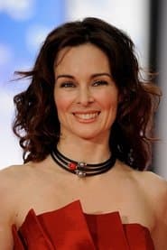 Silvia Marsó as Mujer de Rodrigo