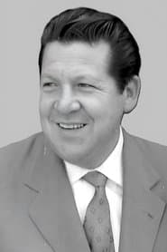 Fernando Sancho as Gordon