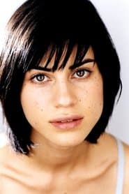 Ana Cruz Kayne as Beth