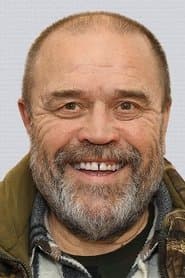 Aleksandr Ilin as Василий Иванович, директор кладбища