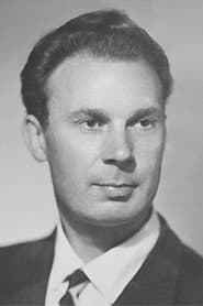 Yuri Leonidov as Kuzma Larionovich