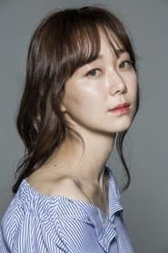 Lee You-young as Min-kyung