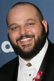 Daniel Franzese as Cousin Derek