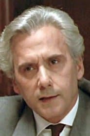 Benito Artesi as Don Giulio