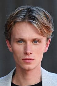 Mathias Legoût Hammond as Philémon Feral